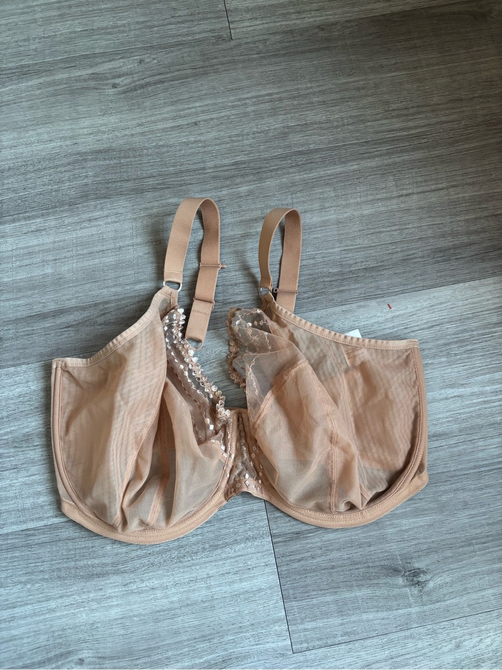 Elomi Beige Nude Lace Underwire Bra